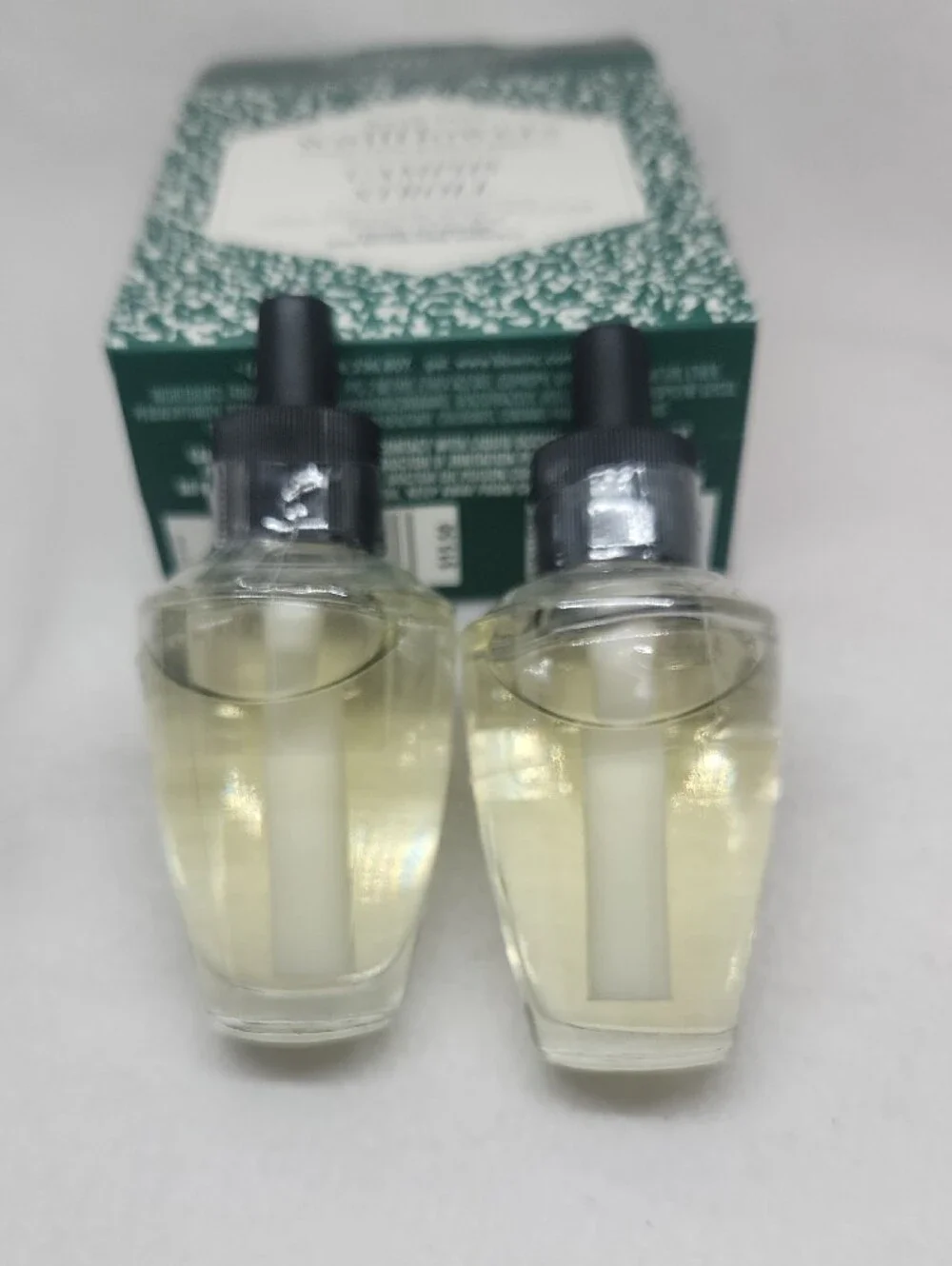 White Barn / BBW Wallflowers Campus Stroll Refill Pack of 2 New